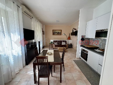 Foto Appartamento in Via Andrea Barbazza 65, Roma Torrevecchia di 80 m²