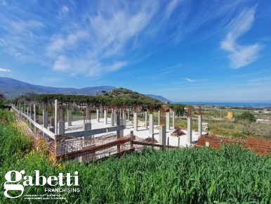 Foto Casa indipendente in Via Case Nuove Malluzzo snc, Patti di 820 m²