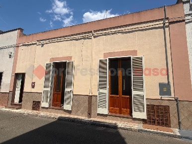 Foto Casa indipendente in Via Fratelli Milizia 36, Maruggio Centro