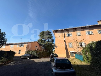 Foto Appartamento in Via TUSCOLANA 11, Frascati di 112 m² con 3 locali