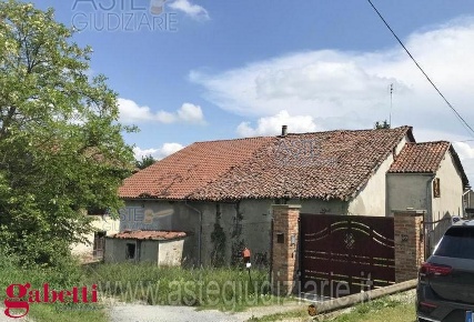 Foto Casa indipendente in Via Frazione San Bernardo 38, Bene Vagienna