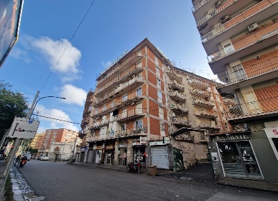 Foto Appartamento in Via Antonino D'Antona 20, Napoli Zona Ospedaliera
