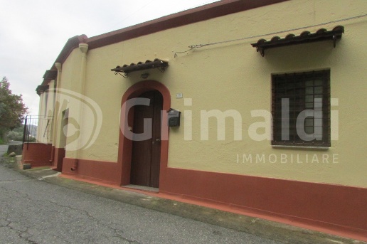 casa indipendente in vendita a Barcellona Pozzo di Gotto in zona La Gala