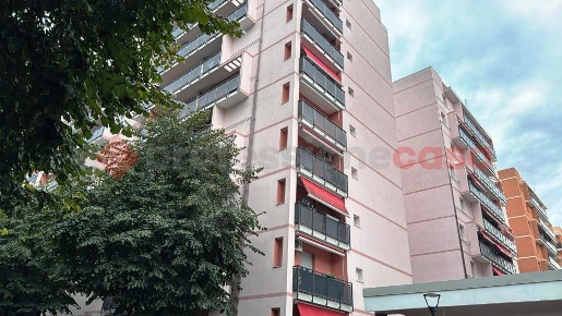 Foto Appartamento in Via Cilea 4, Pioltello Centro di 60 m² con 2 locali