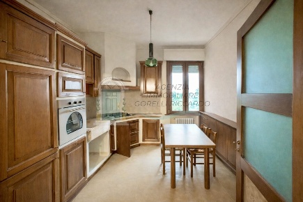 Foto Appartamento a Siena Fuori Porta Pispini di 109 m² con 4 locali