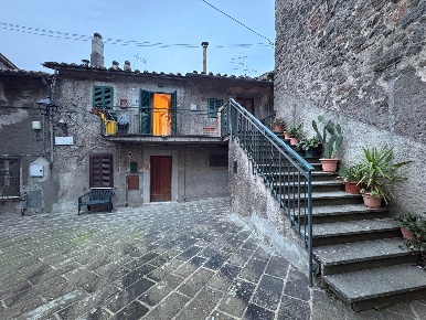 Foto Appartamento a Soriano nel Cimino Centro di 46 m² con 2 locali