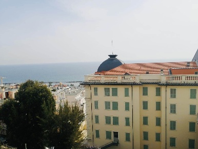 Foto Appartamento in Corso inglesi, Sanremo Corso degli Inglesi di 180 m²