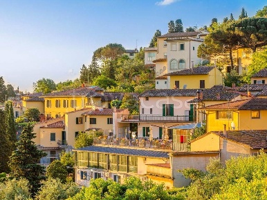 Foto Appartamento a Firenze Salviatino - San Domenico di 242 m² in vendita