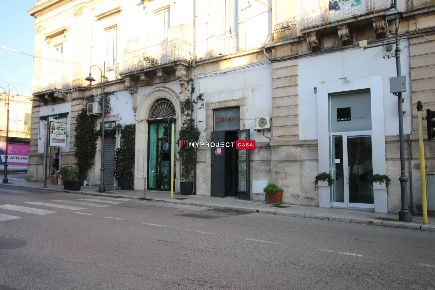 Foto Negozio in Corso Italia 25, Martina Franca di 33 m² con 1 locali