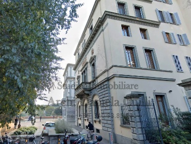 Foto Attico a Firenze di 355 m² con 15 locali in vendita