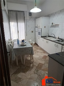 Foto Casa indipendente a Alcamo Centro di 150 m² con 5 locali in vendita