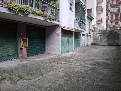 Foto Posti auto in Via Luigi Cadorna 39, Cinisello Balsamo di 13 m²