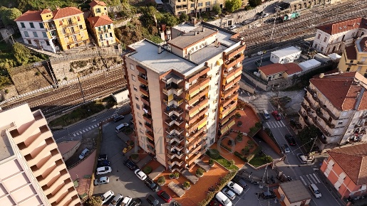 Foto Appartamento in Via San Secondo 15, Ventimiglia Centro Città di 93 m²
