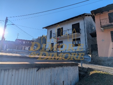 Foto Villa singola in Vigino, Calasca-Castiglione di 150 m² con 5 locali