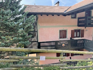 Foto Appartamento in via Leopardi, Folgaria di 70 m² con 3 locali