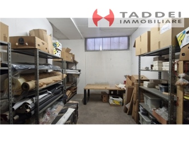 Foto Garage in VIA ACCIAIOLO 1, Scandicci Casellina di 21 m² con 1 locali