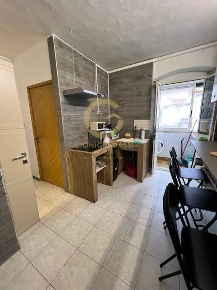 Foto Appartamento in Via Sant'andrea, Livorno di 136 m² con 6 locali