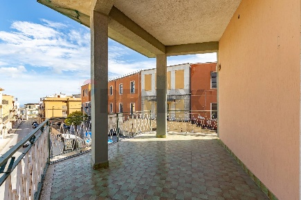 Foto Appartamento in via iblea, Melilli Centro di 140 m² con 5 locali