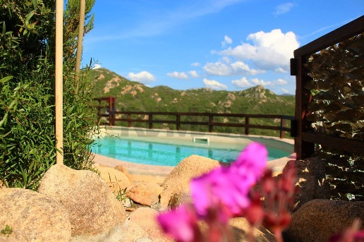 casa indipendente in vendita a Trinità d'Agultu e Vignola in zona Costa Paradiso