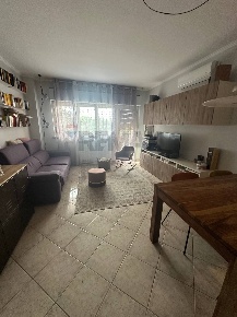 Foto Appartamento a Roma Ponte Mammolo di 110 m² con 4 locali in vendita