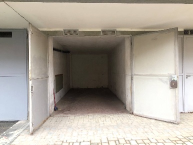 Foto Box in VIA GIOSUE' CARDUCCI, Mondovì Altipiano di 14 m² con 1 locali
