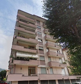 Foto Appartamento in Via XXV Aprile, Arzignano Centro di 113 m² all'asta