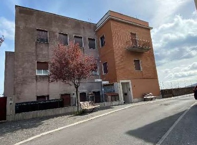 Foto Appartamento in Viale Cavour, Monte Compatri Montecompatri di 120 m²