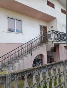 Foto Case indipendenti in Via Giuseppe Mazzini, Caorle di 146 m² all'asta