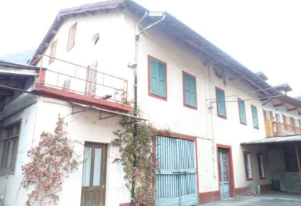 Foto Appartamento in Via Nuova, Fonzaso Arten di 502 m² con 20 locali