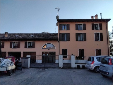 Foto Appartamento in Via Pivetta 24, Campagnola Emilia di 115 m² all'asta