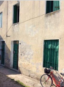 Foto Appartamento in Via Leonardo da Vinci, Malo Centro di 132 m² all'asta