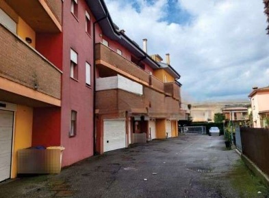 Foto Appartamento in Via Don Bosco, Selvazzano Dentro Tencarola di 167 m²