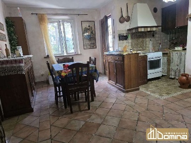 Foto Appartamento in Via Murri, Ancona Collemarino di 70 m² con 4 locali