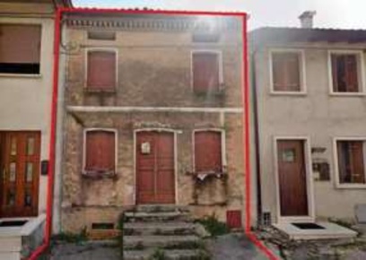 Foto Appartamento in Via Romolo e Rodolfo Mazzacavallo, Cogollo del Cengio