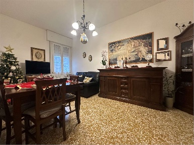 Foto Appartamento in via petrarca 43, Castelfranco Emilia Centro di 85 m²