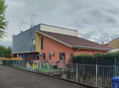 Foto Appartamento in Via Po, Volpago del Montello Centro di 106 m² all'asta