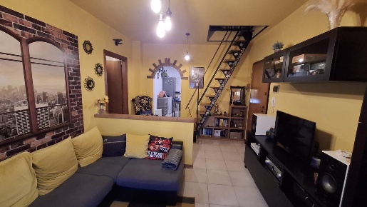 Foto Appartamento a Collesalvetti di 90 m² con 4 locali in vendita