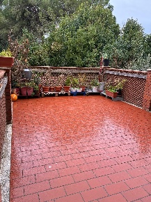 Foto Appartamento a Poggibonsi Centro di 87 m² con 3 locali in vendita