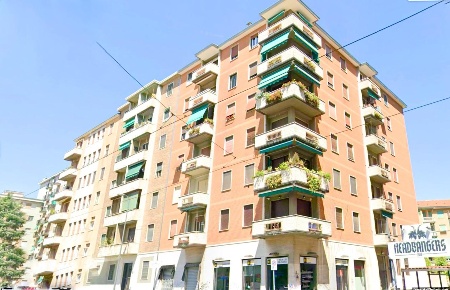 Foto Appartamento a Milano Martini - Insubria di 80 m² con 5 locali