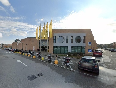 Foto Negozio a Pisa Le Piagge di 74 m² con 1 locali in vendita