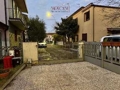 Foto Appartamento a Conselice Centro di 90 m² con 3 locali in vendita