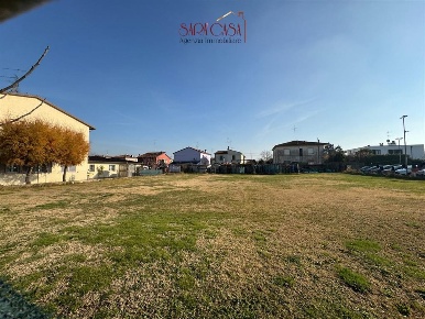 Foto Terreno edificabile a Massa Lombarda di 1324 m² in vendita