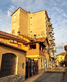 Foto Appartamento in via Valletta Fogliano, Vigevano Semicentro di 90 m²