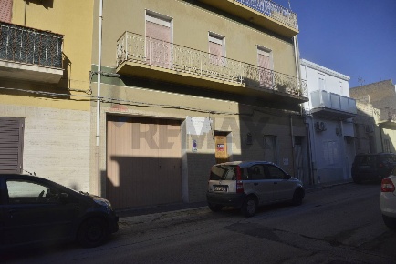 Foto Casa indipendente in Via Firenze, Vittoria Centro di 260 m² in vendita