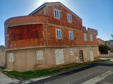 Foto Casa indipendente in Via Ignazio Rosa, Vittoria Scoglitti di 200 m²