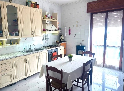 Foto Appartamento in Via S. Rosa, Qualiano di 120 m² con 3 locali