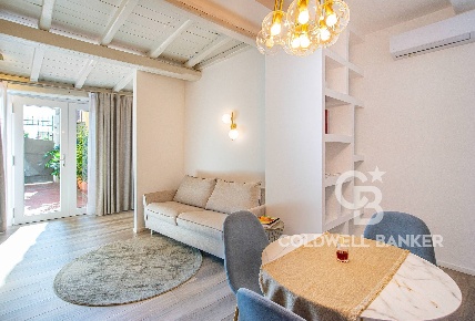 Foto Ufficio in Via Dandolo, Roma di 45 m² con 2 locali in vendita