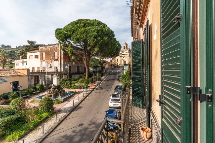 Foto Casa indipendente in via Etnea, Mascali Nunziata di 200 m² in vendita