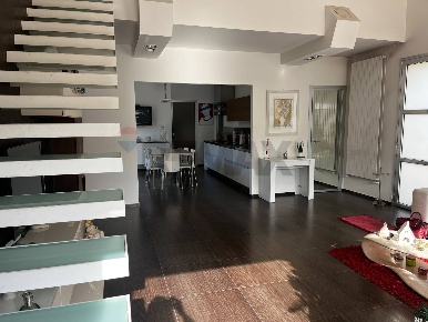 Foto Villa unifamiliare in Via Aldo Moro, Ragusa Nunziata - Pianetti