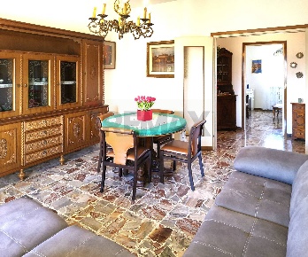 Foto Appartamento in Via XX Settembre, Ponte San Pietro Centro di 105 m²